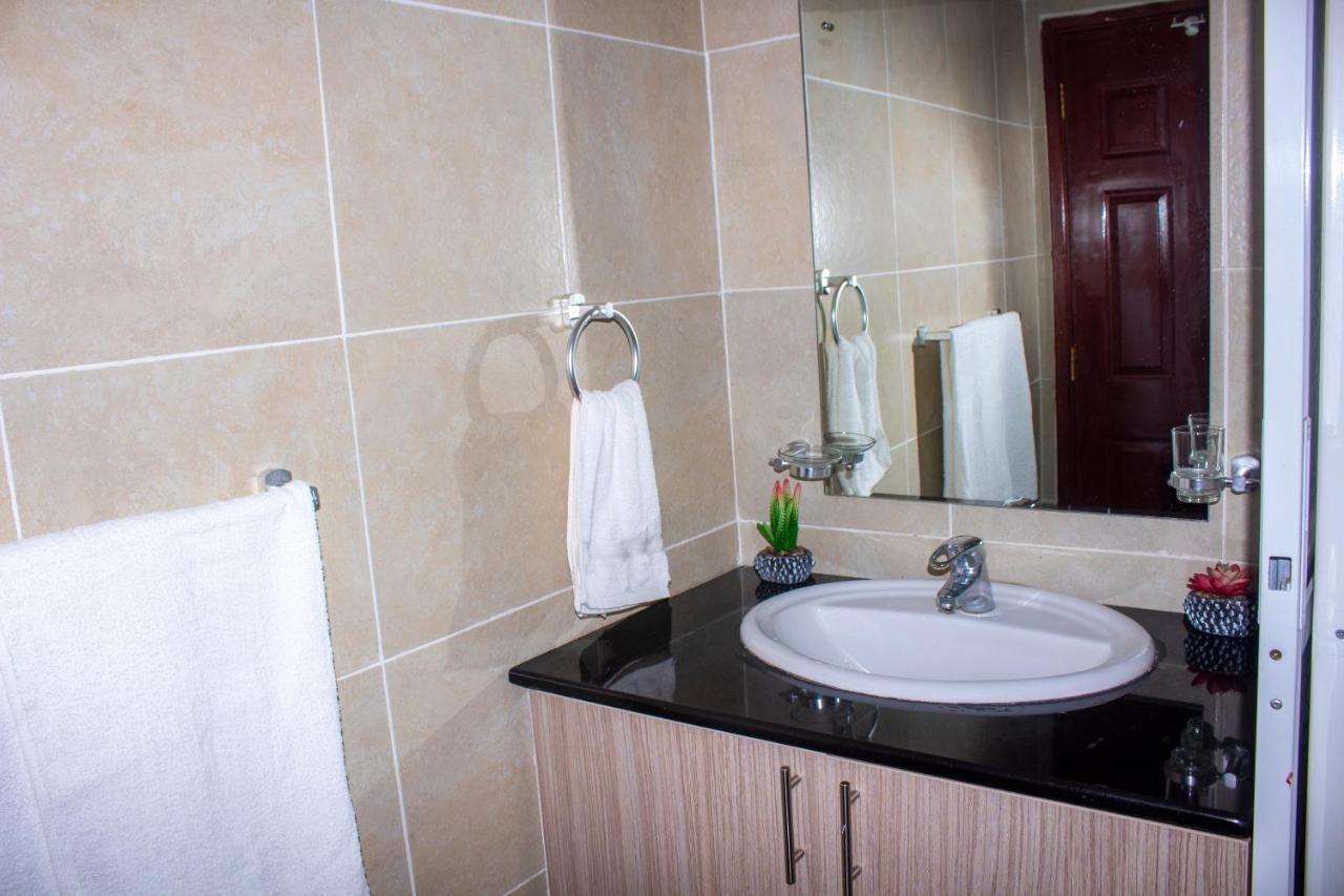 Kasty G Studio - W Place Apartments Nairobi Buitenkant foto